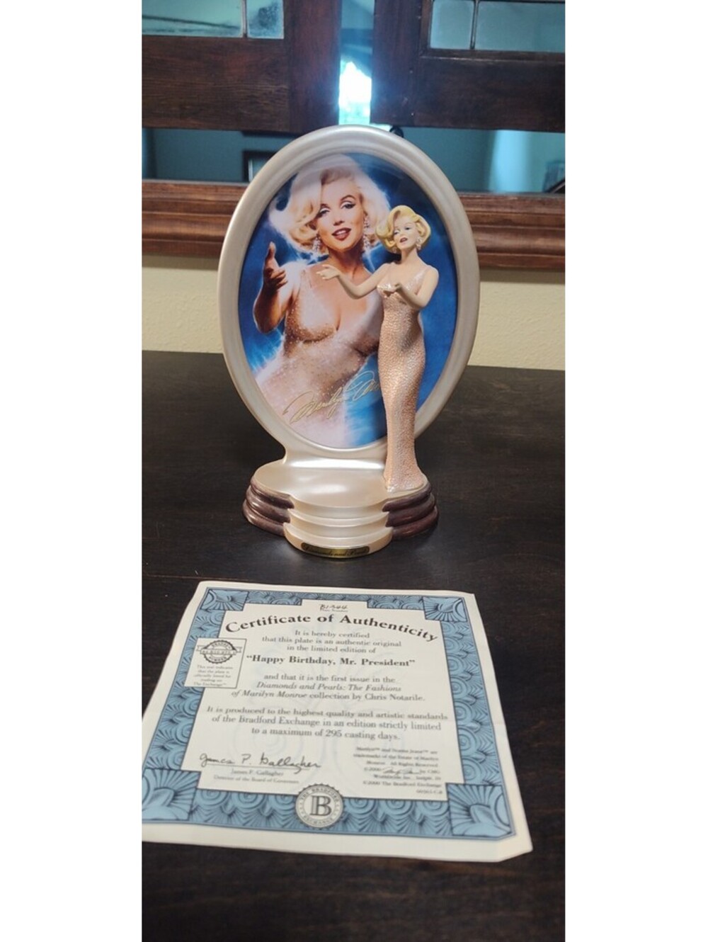 Bradford Exchange Marilyn Monroe Happy Birthday Mr President Figurine Plate COA